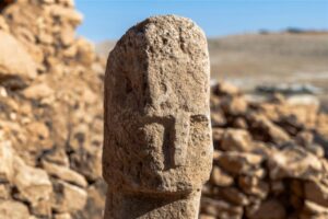 archaeology.org