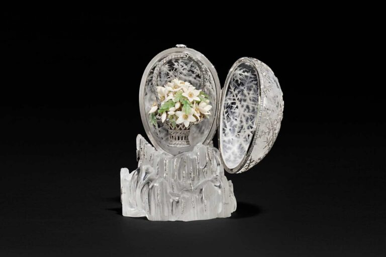artnet.com