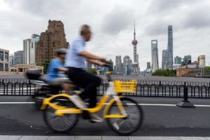 bloomberg.com